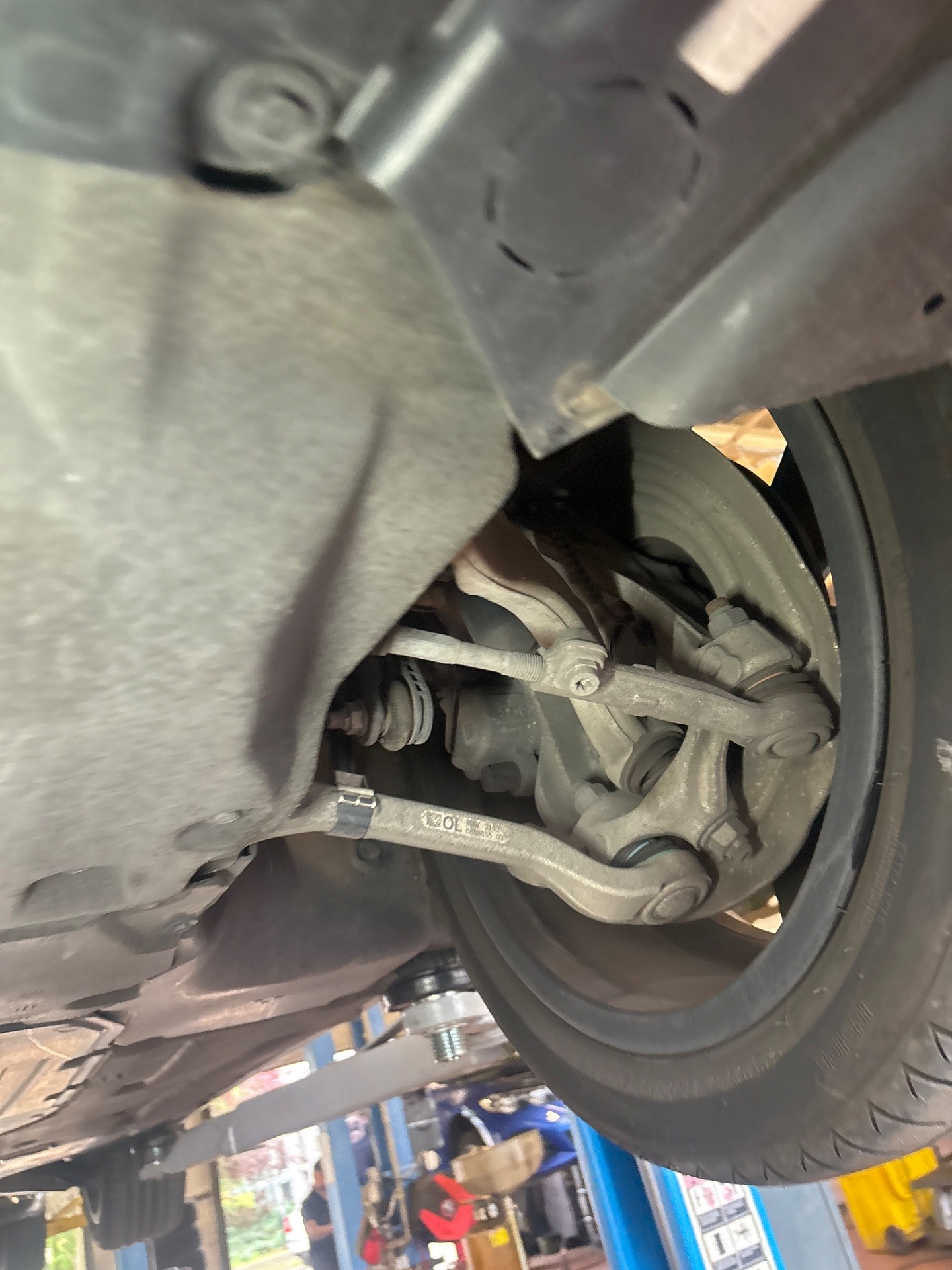 Zawieszenie z przodu - BMW 3