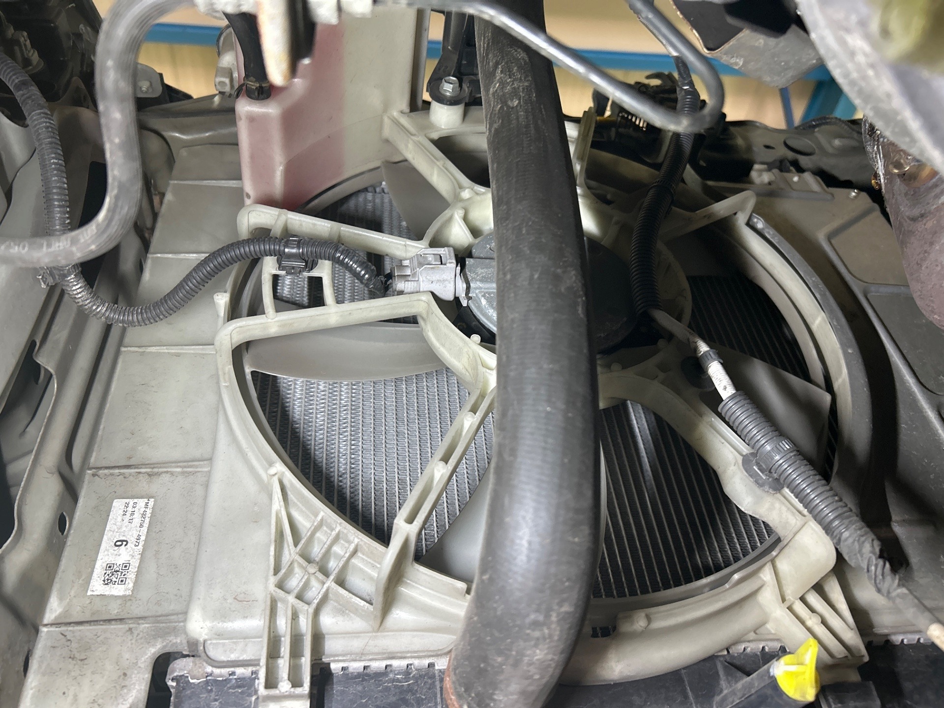 Chłodnica układu chłodzenia - TOYOTA YARIS