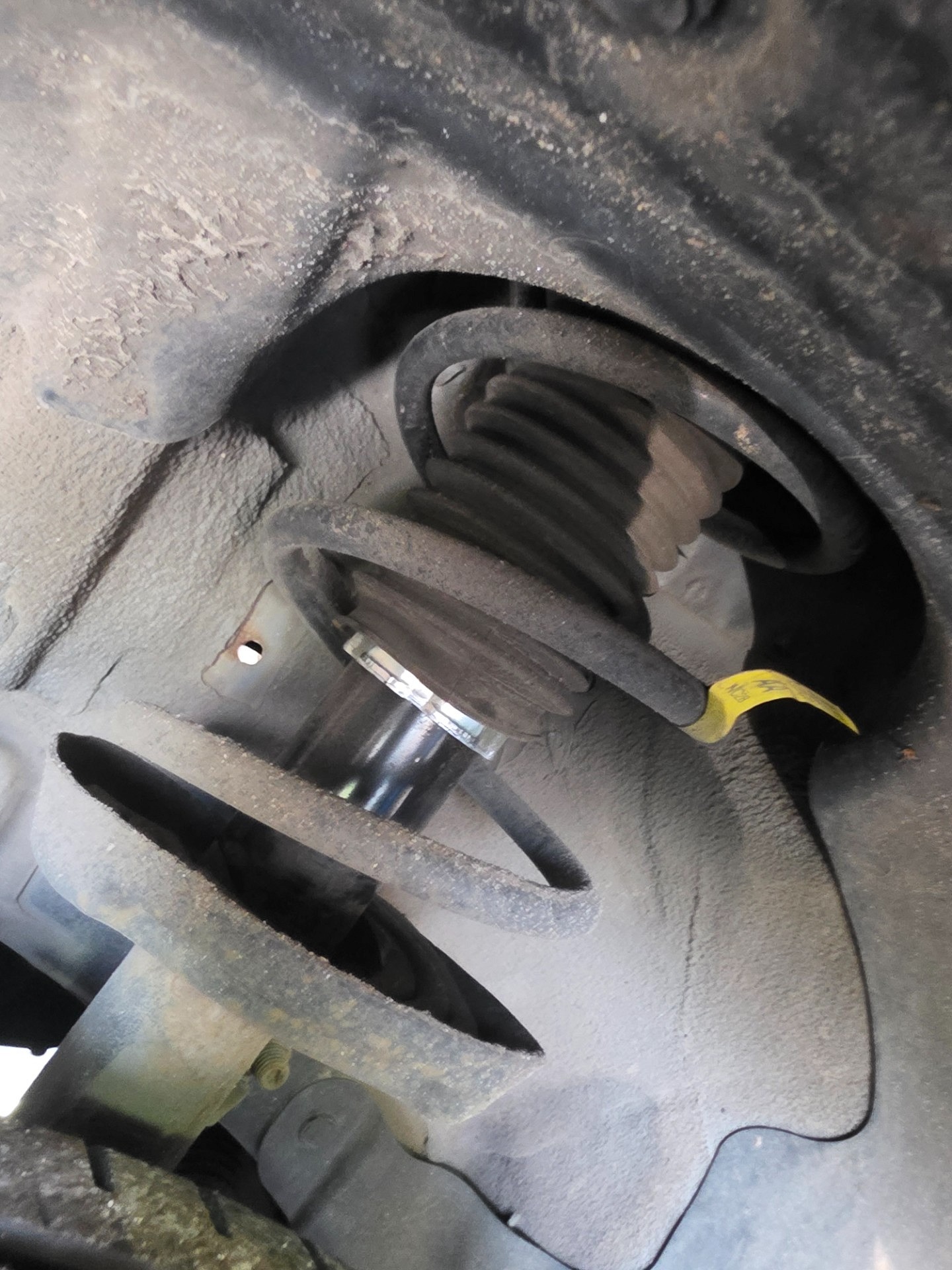 Sprężyny przedniej osi - CHEVROLET CRUZE liftback