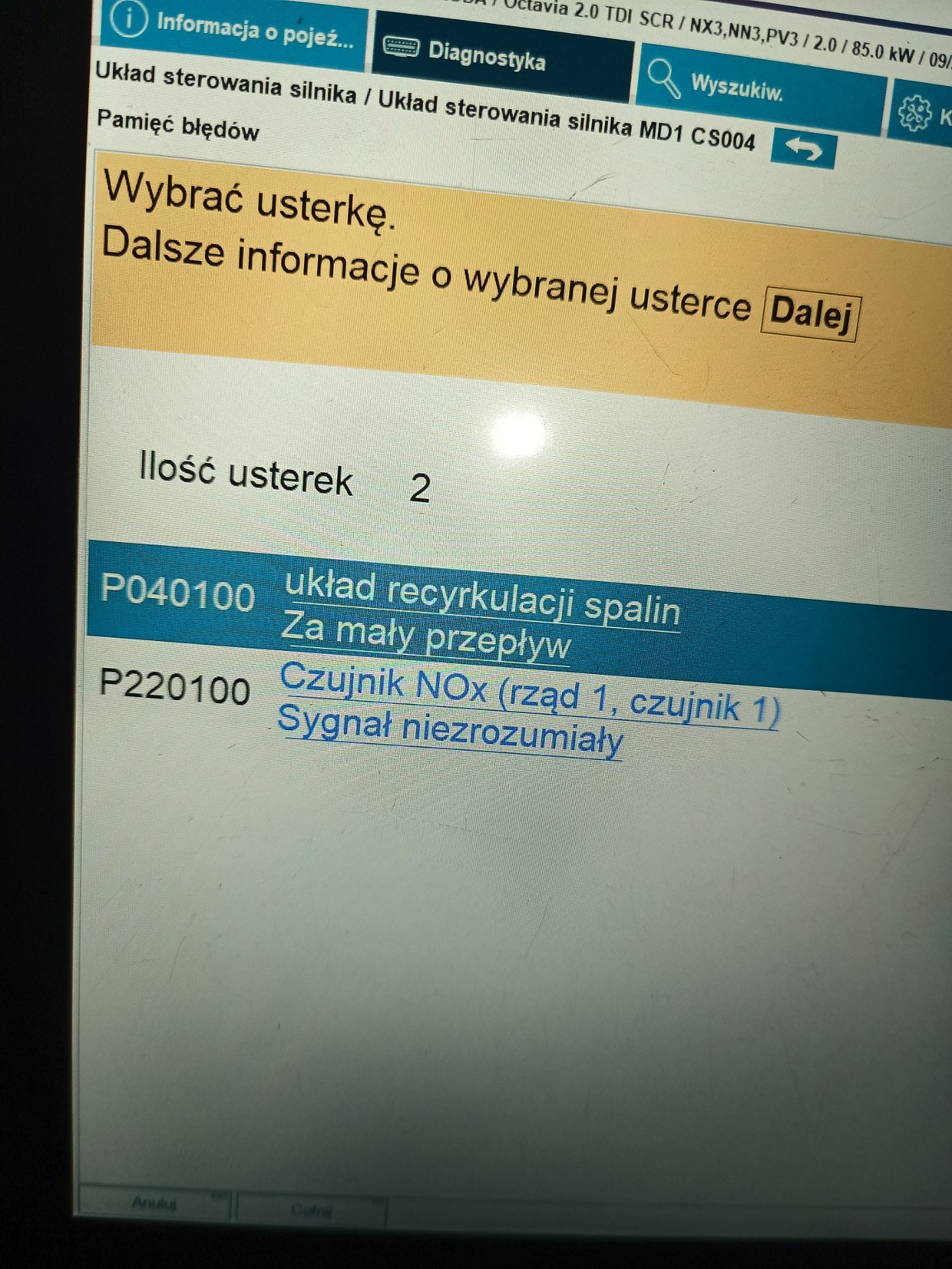 Ekran diagnostyki Skody Octavii IV z wpisami błędów układu EGR i czujnika NOx