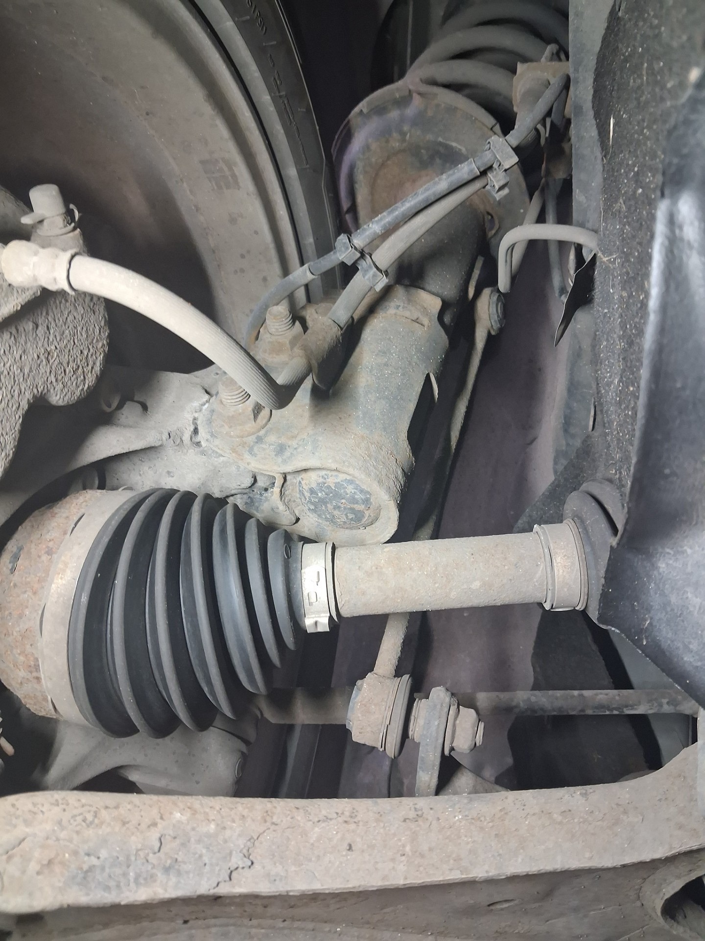 Zawieszenie na przedniej osi - CHEVROLET CAPTIVA