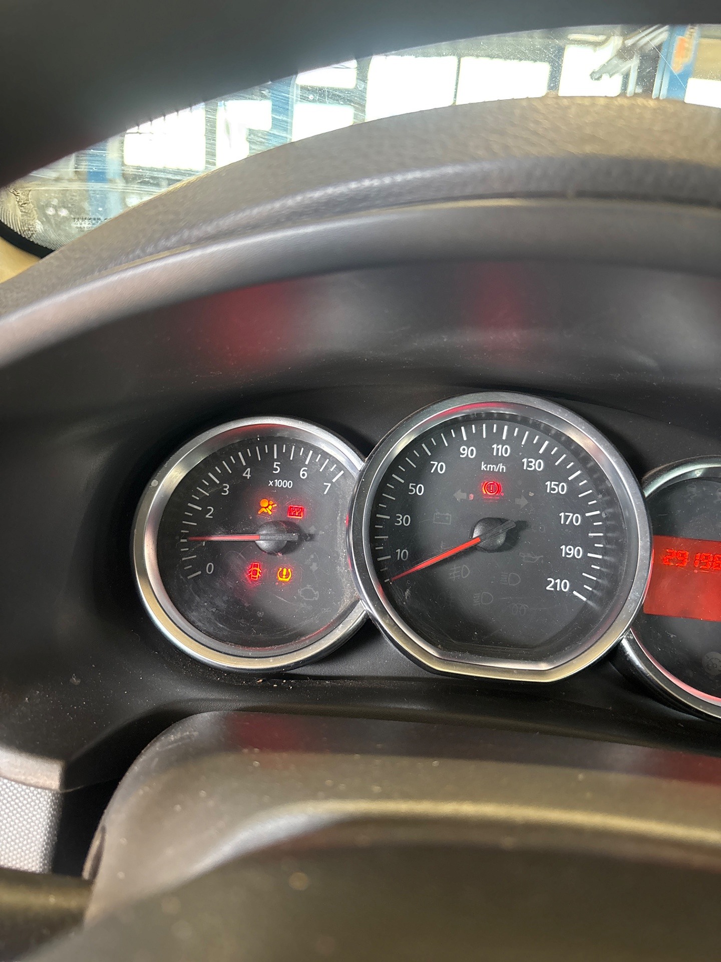 Wskazania deski rozdzielczej - DACIA LOGAN MCV II