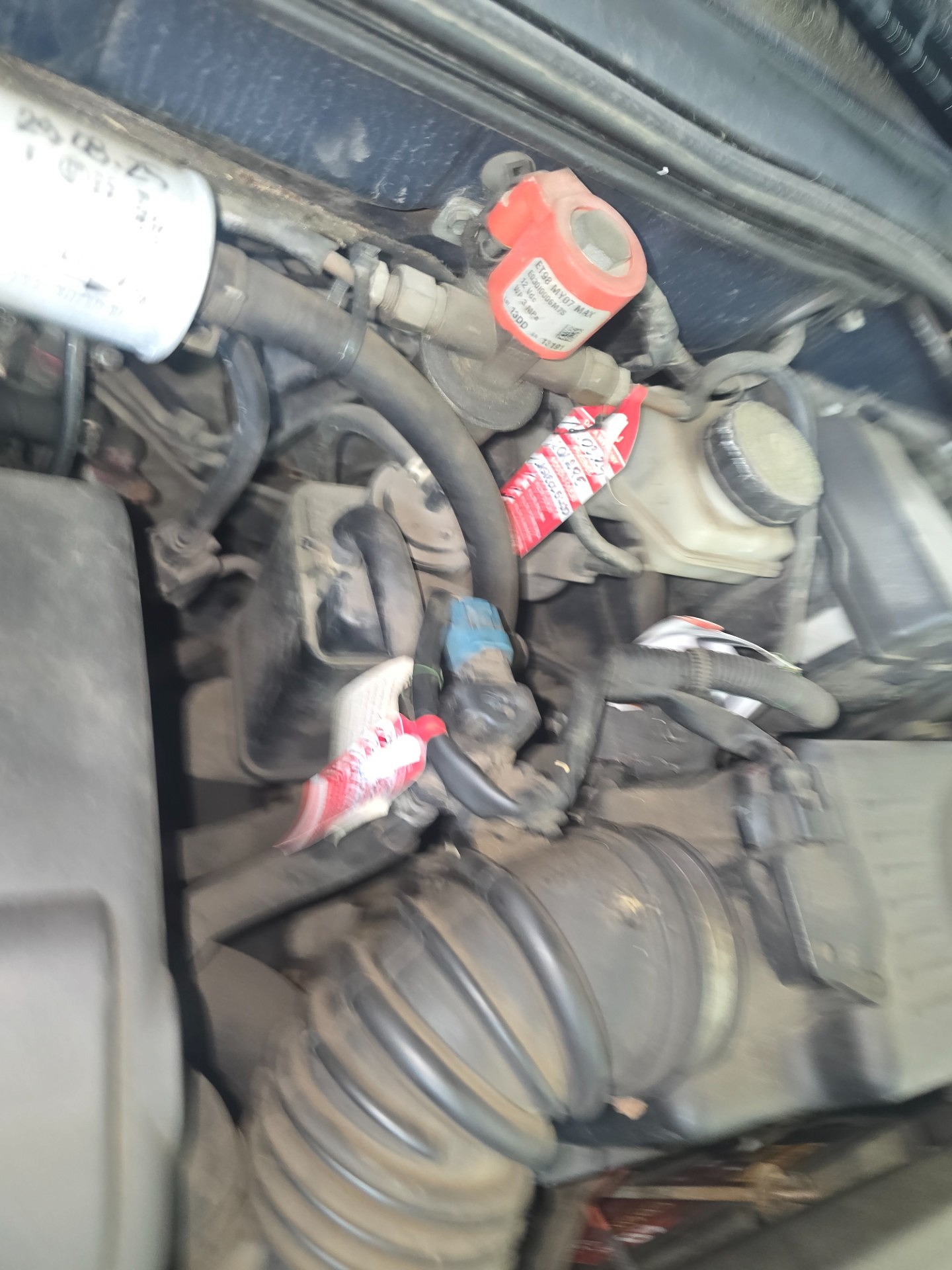 Informacja o wymianie oleju - TOYOTA AVENSIS