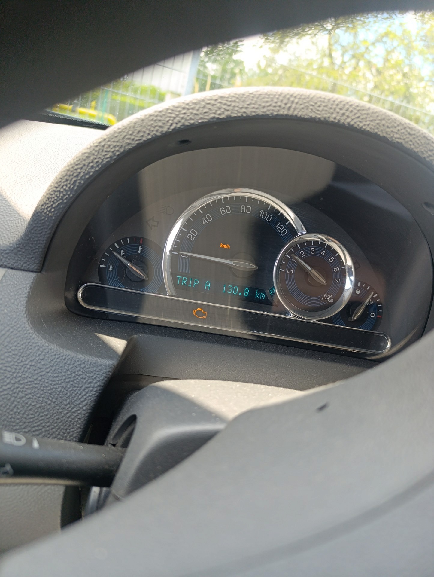 Komunikaty na desce rozdzielczej - CHEVROLET HHR