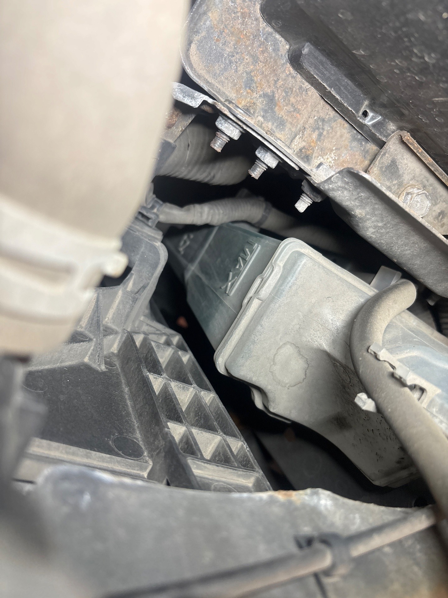 Poziom płynu chłodniczego - NISSAN NOTE